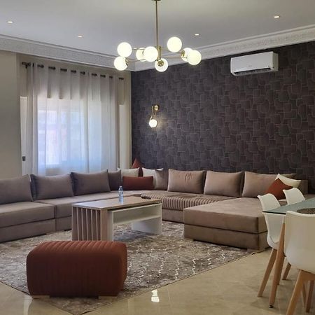 Charming New Large Luxurious Apartment. Tangier Exterior photo